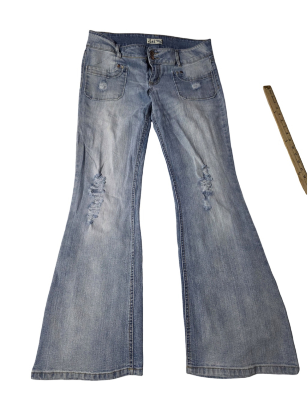 Women's Lei Ashley Lowrise Flare Jeans Size 15 Blue